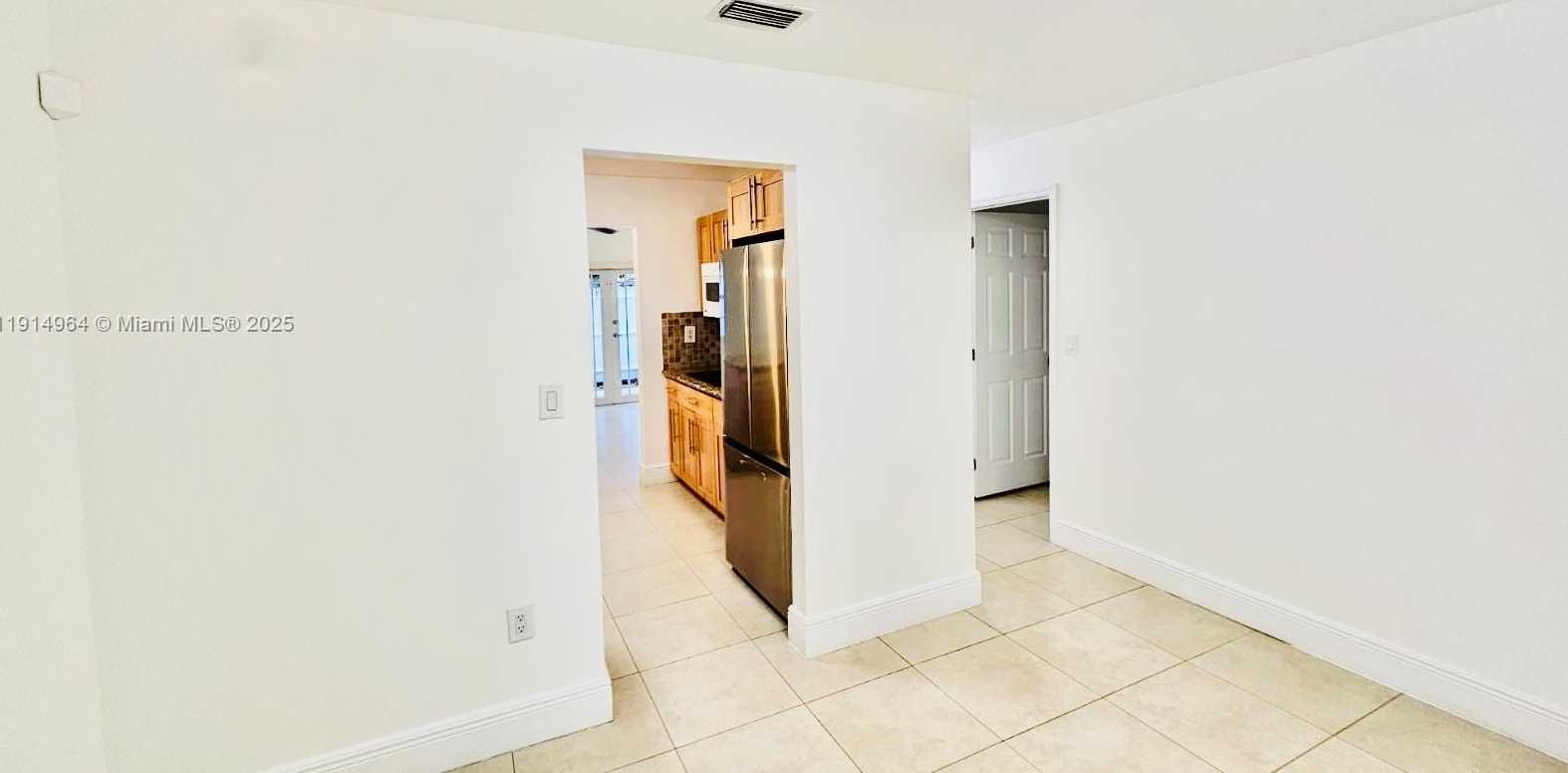 Small Image of 3182 SOUTH WEST 25TH TER #1, Miami Number 21