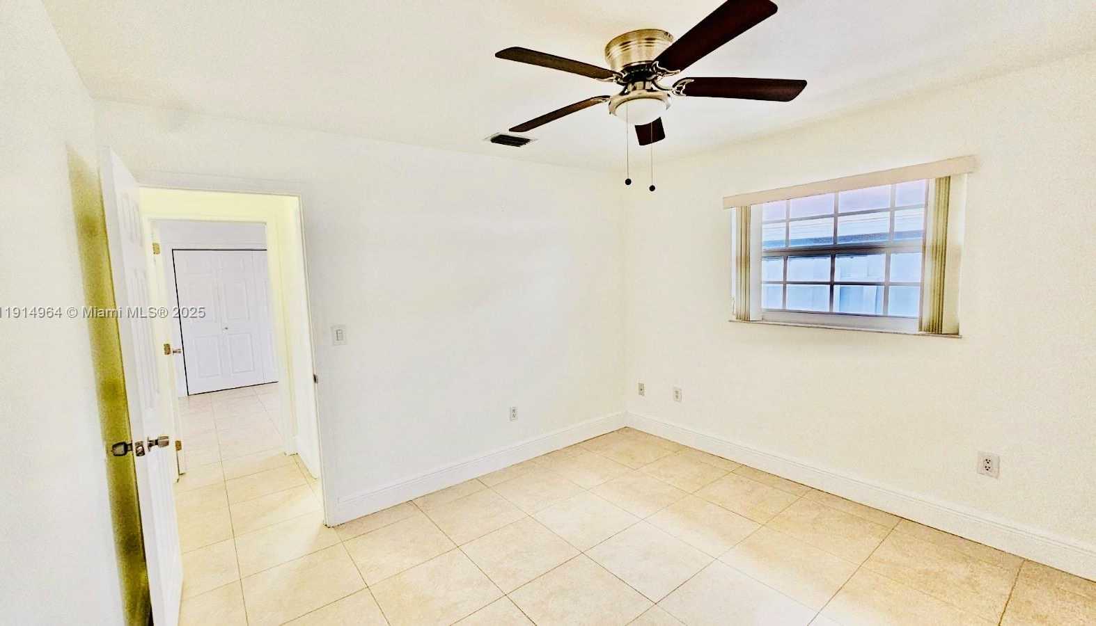 Small Image of 3182 SOUTH WEST 25TH TER #1, Miami Number 25