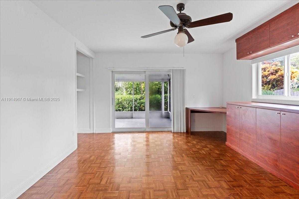 Small Image of 1961 NORTH EAST 188TH ST #N/A, Miami Number 22