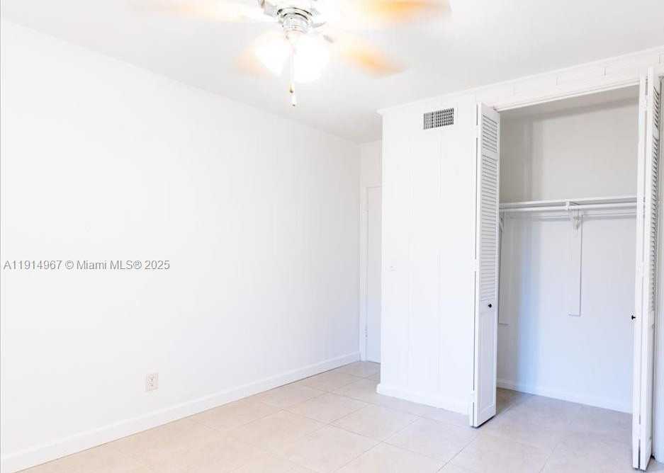 Small Image of 1961 NORTH EAST 188TH ST #N/A, Miami Number 26