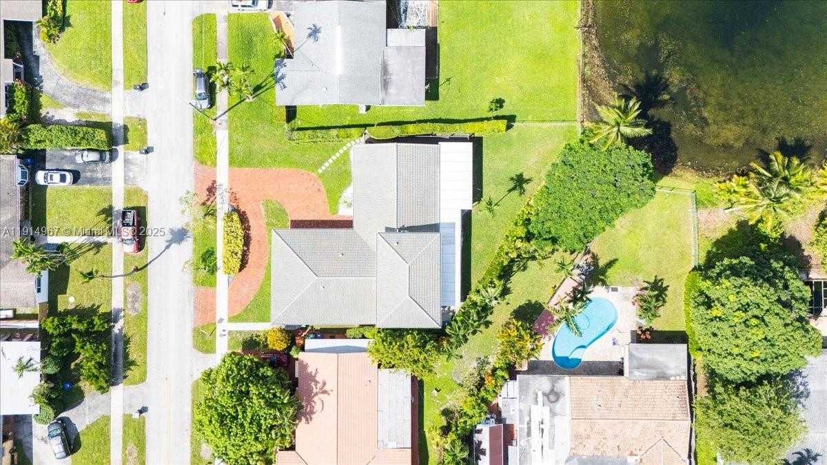 Small Image of 1961 NORTH EAST 188TH ST #N/A, Miami Number 4