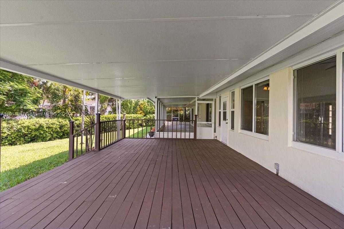 Small Image of 1961 NORTH EAST 188TH ST #N/A, Miami Number 42