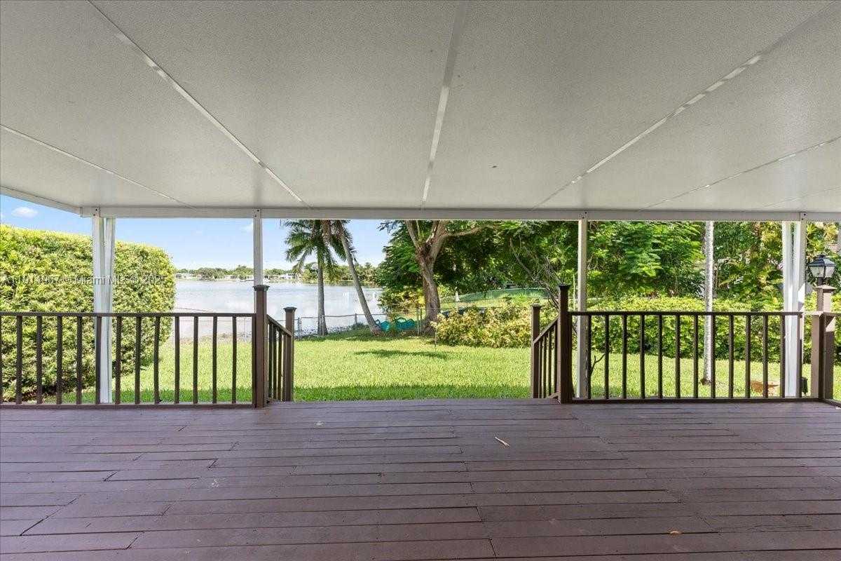 Small Image of 1961 NORTH EAST 188TH ST #N/A, Miami Number 43