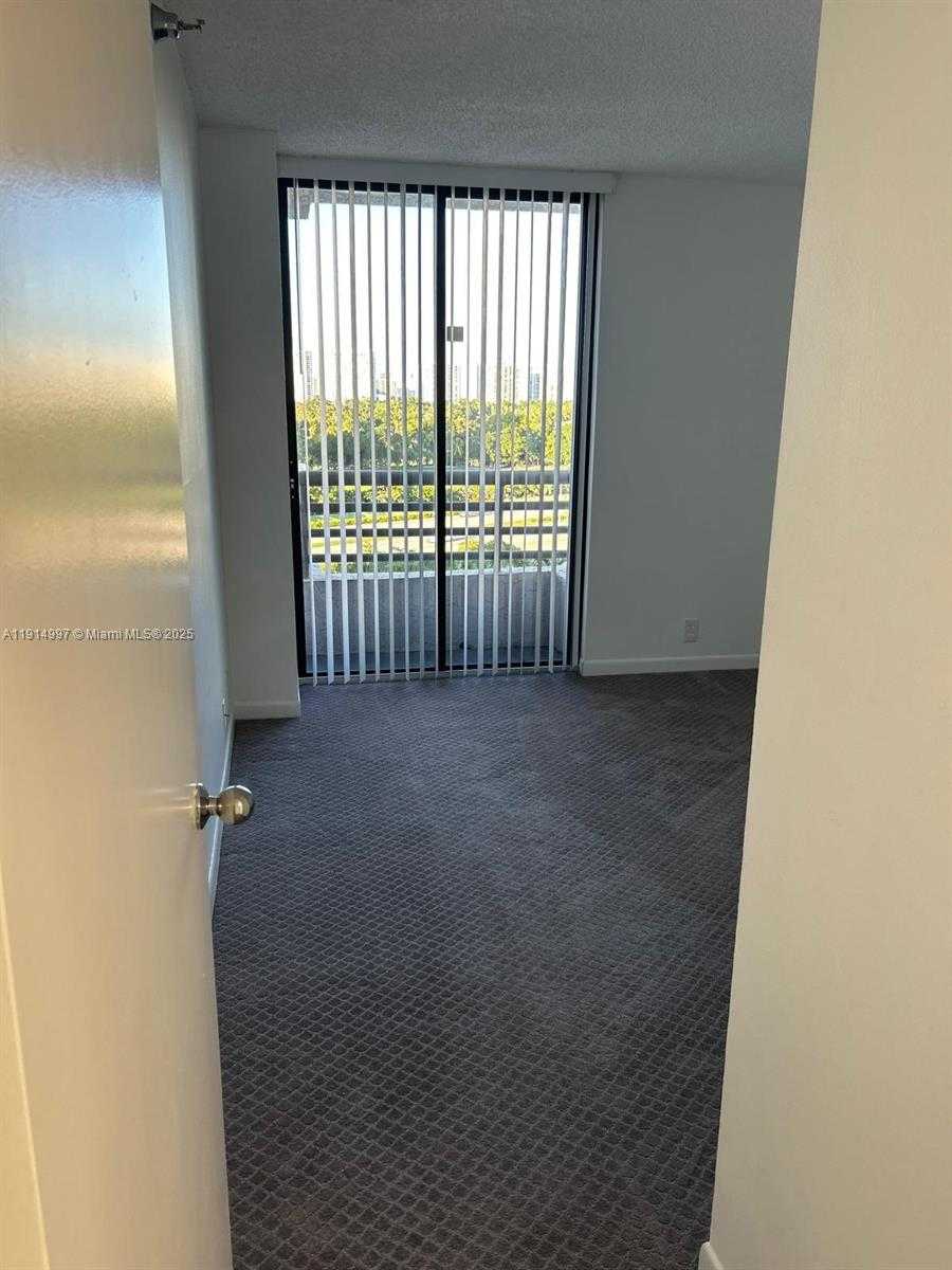 Small Image of 3300 NORTH EAST 191ST ST #911, Aventura Number 16