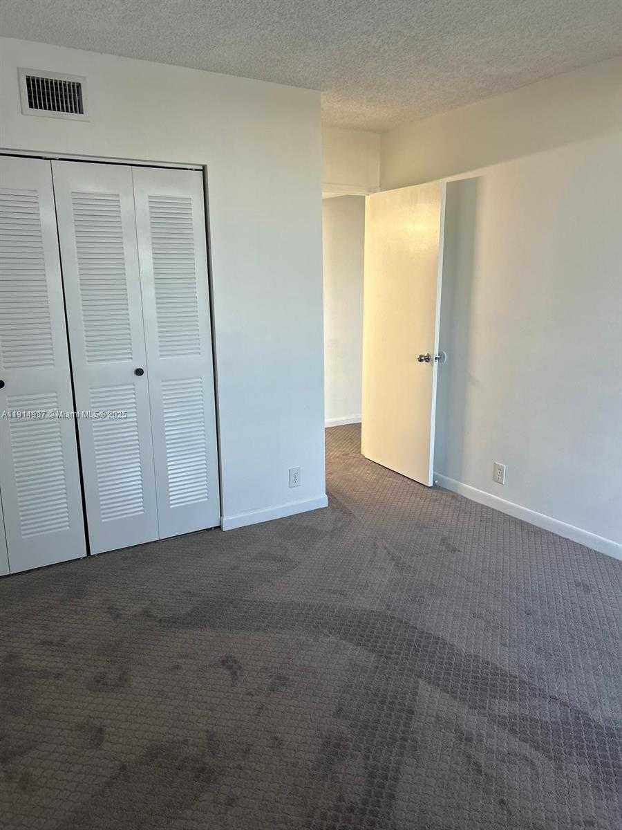 Small Image of 3300 NORTH EAST 191ST ST #911, Aventura Number 18