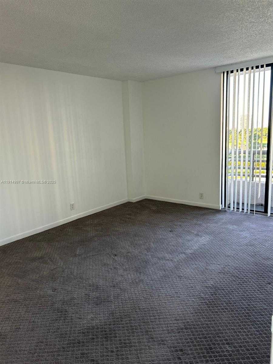 Small Image of 3300 NORTH EAST 191ST ST #911, Aventura Number 19