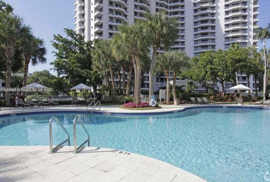 Small Image of 3300 NORTH EAST 191ST ST #911, Aventura Number 2