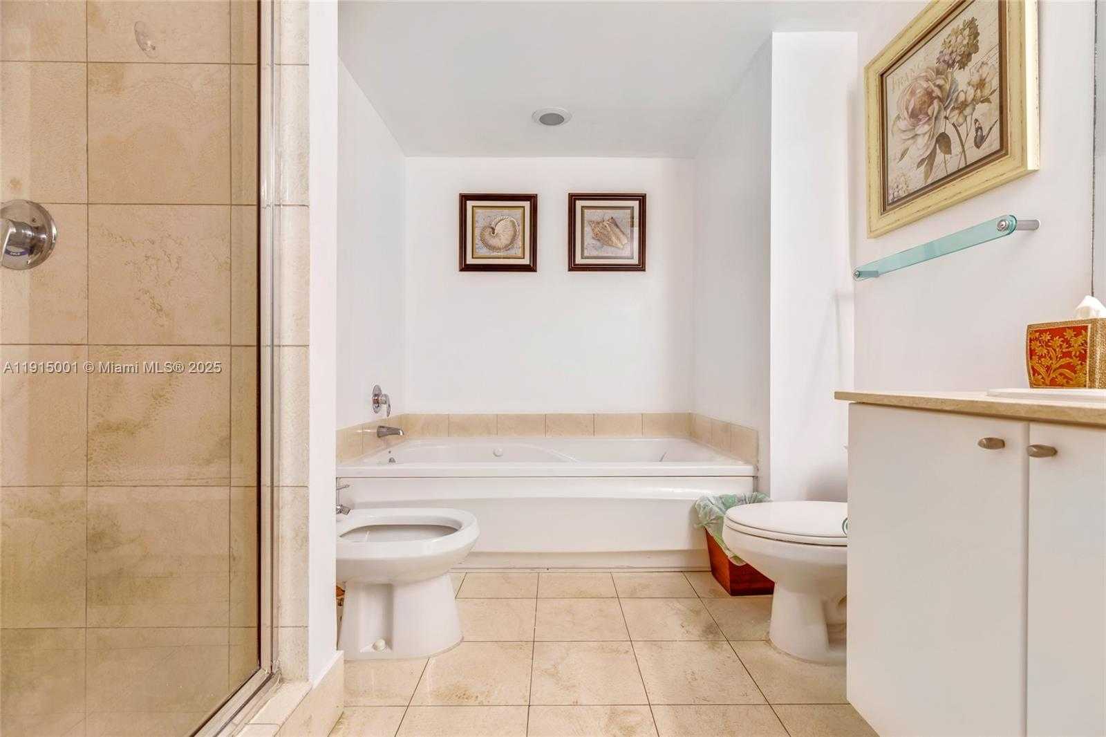 Small Image of 17375 COLLINS AVE #1005, Sunny Isles Beach Number 13