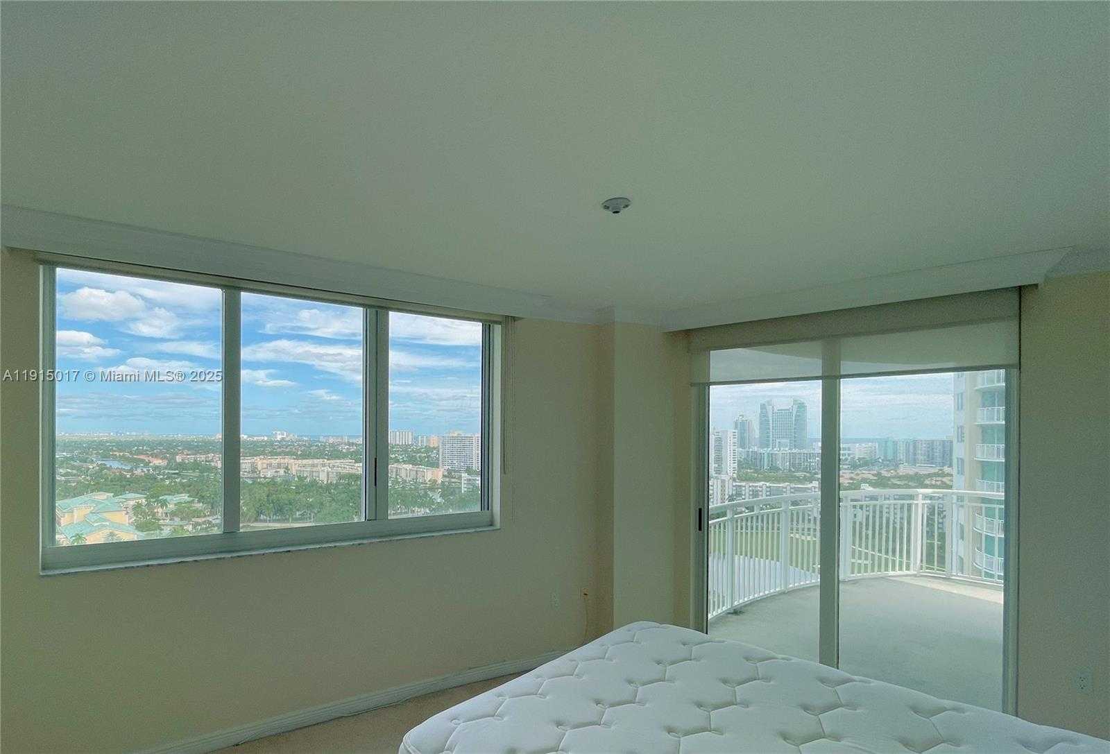 Small Image of 1745 EAST HALLANDALE BEACH BLVD #1903W, Hallandale Beach Number 10