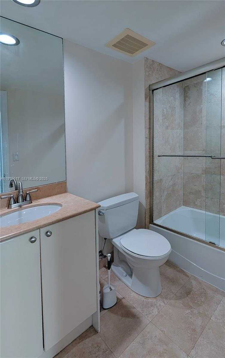 Small Image of 1745 EAST HALLANDALE BEACH BLVD #1903W, Hallandale Beach Number 30