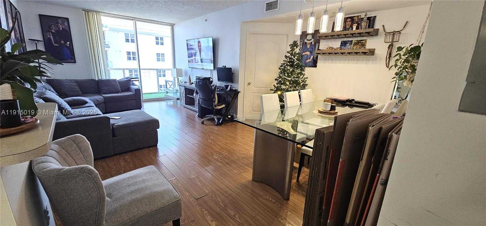 Small Image of 5077 NORTH WEST 7TH ST #1408, Miami Number 20