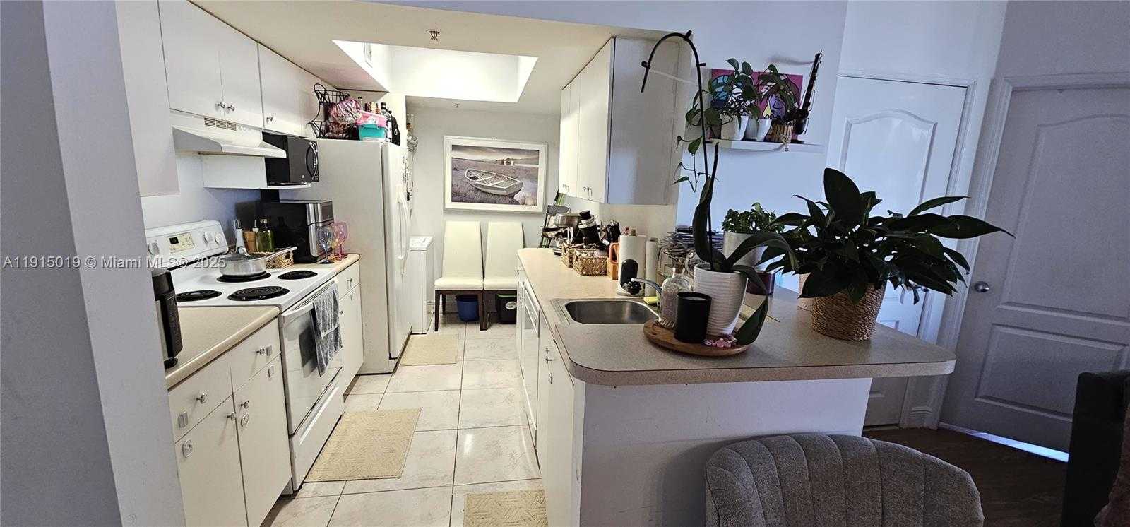 Small Image of 5077 NORTH WEST 7TH ST #1408, Miami Number 22