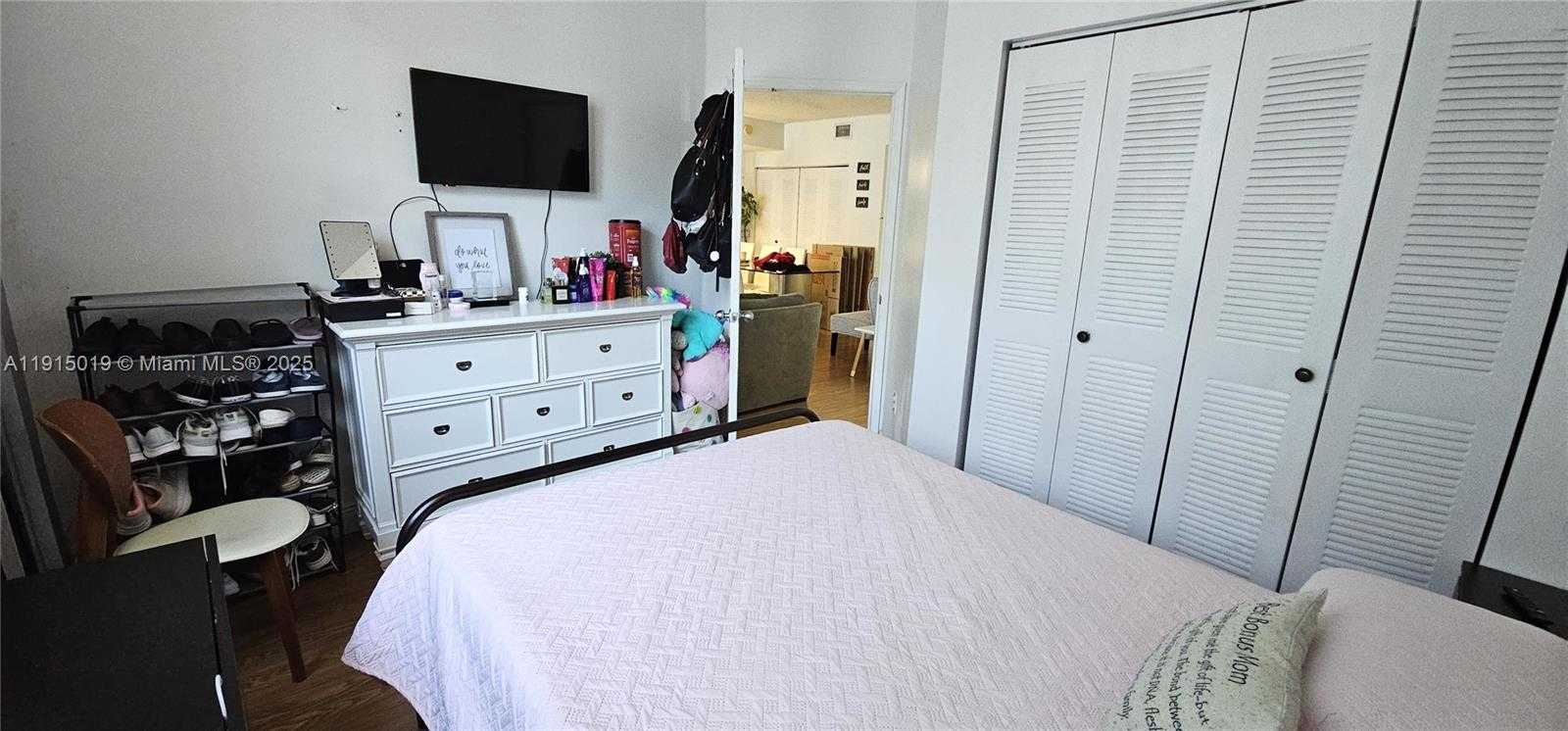 Small Image of 5077 NORTH WEST 7TH ST #1408, Miami Number 25