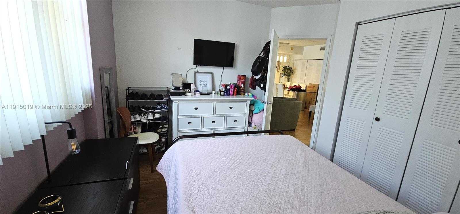 Small Image of 5077 NORTH WEST 7TH ST #1408, Miami Number 26