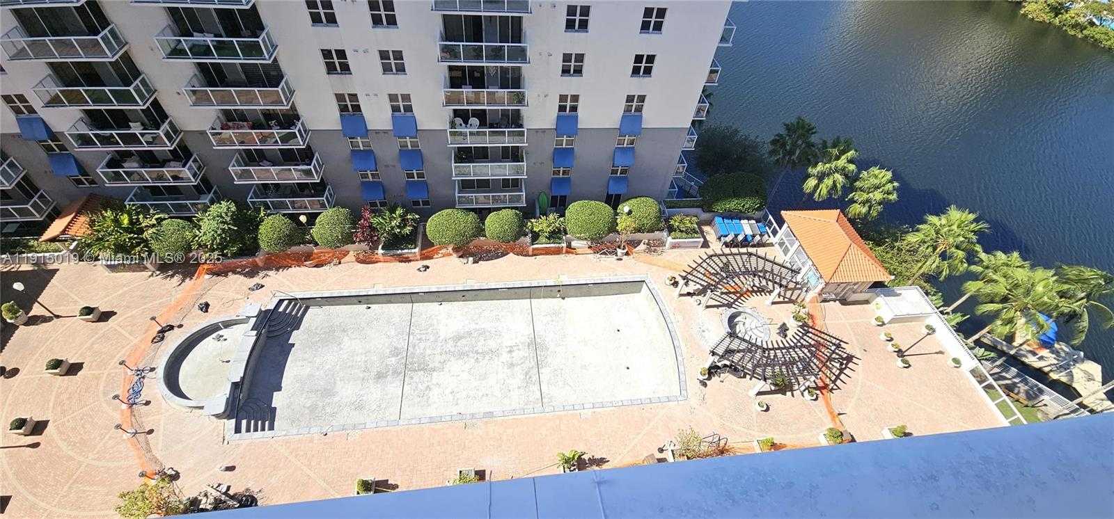 Small Image of 5077 NORTH WEST 7TH ST #1408, Miami Number 28