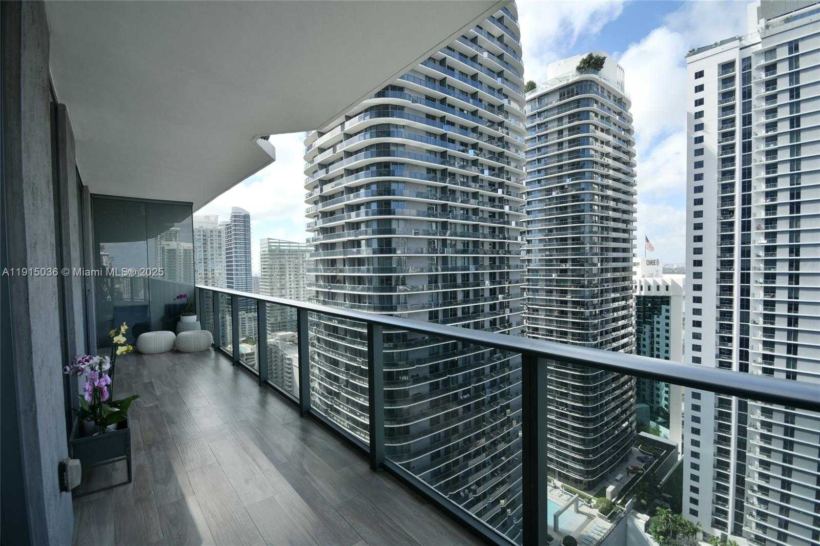 Small Image of 801 SOUTH MIAMI AVE #3109, Miami Number 23