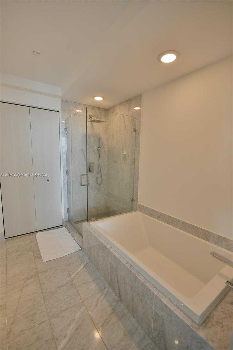 Small Image of 801 SOUTH MIAMI AVE #3109, Miami Number 30