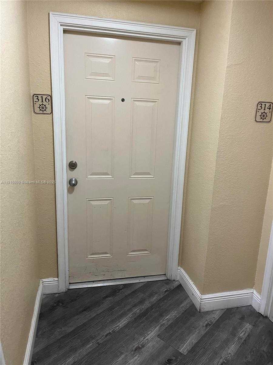 Small Image of 2415 NORTH WEST 16TH ST RD #316, Miami Number 10