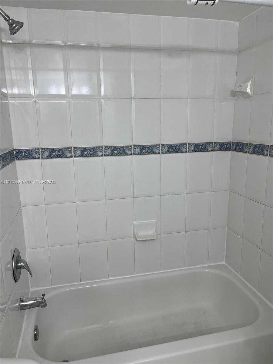 Small Image of 2415 NORTH WEST 16TH ST RD #316, Miami Number 26