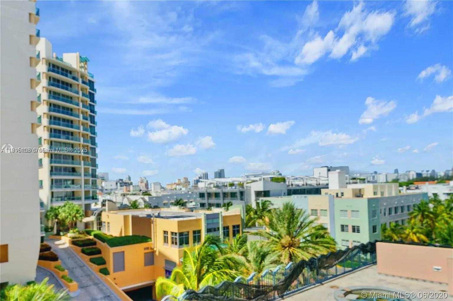 Small Image of 1500 OCEAN DR #504, Miami Beach Number 11
