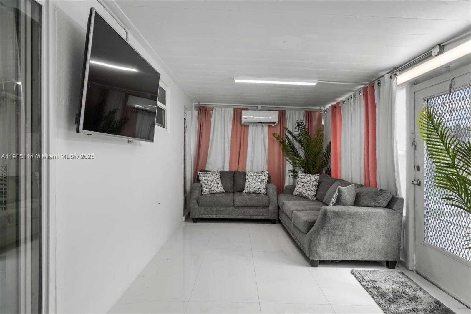 Small Image of 390 NORTH WEST 40TH ST, Deerfield Beach Number 10