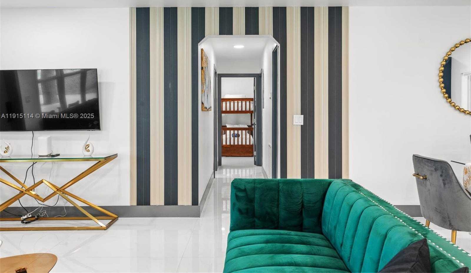 Small Image of 390 NORTH WEST 40TH ST, Deerfield Beach Number 5