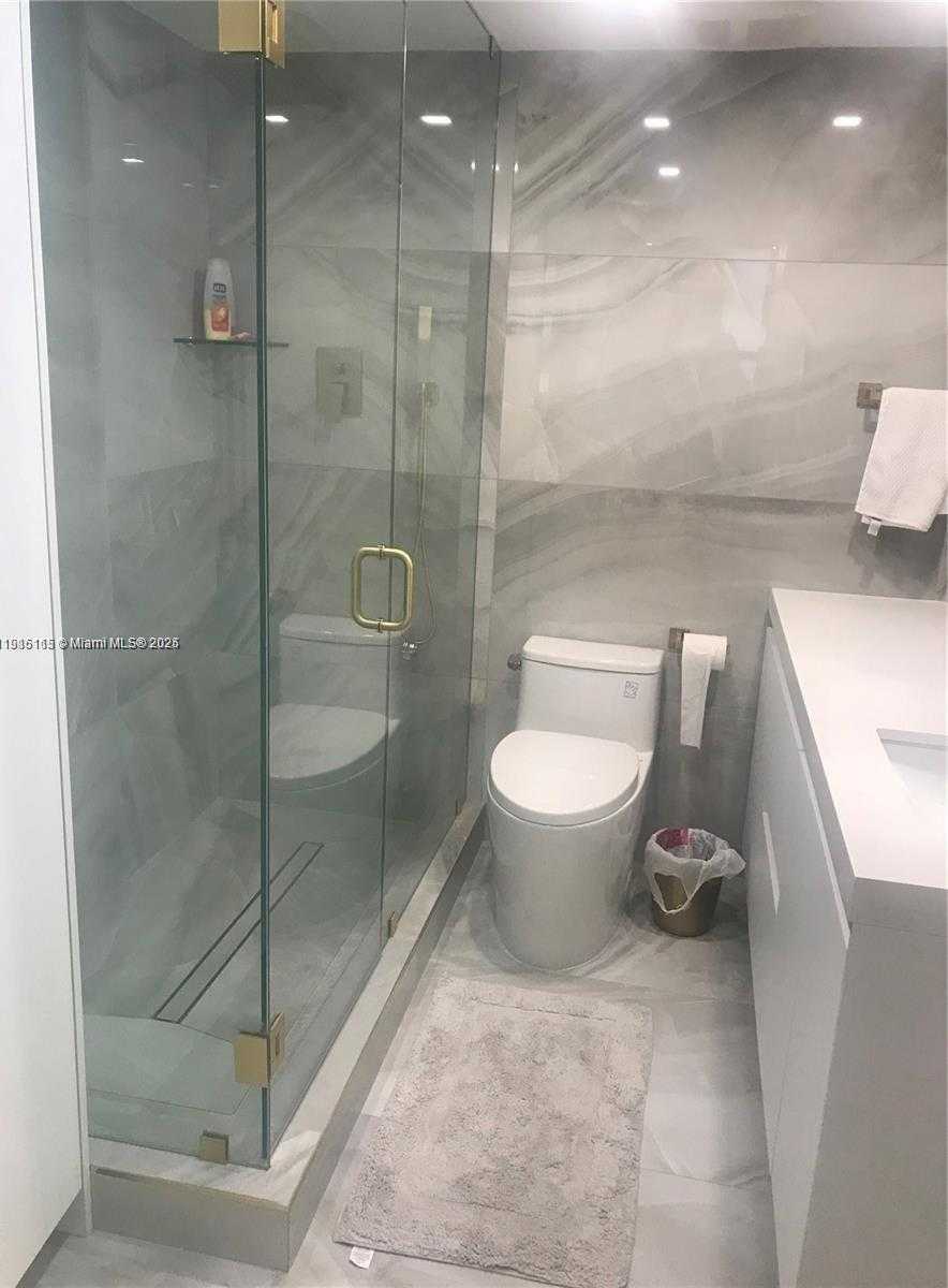 Small Image of 10185 COLLINS AVE #516, Bal Harbour Number 5