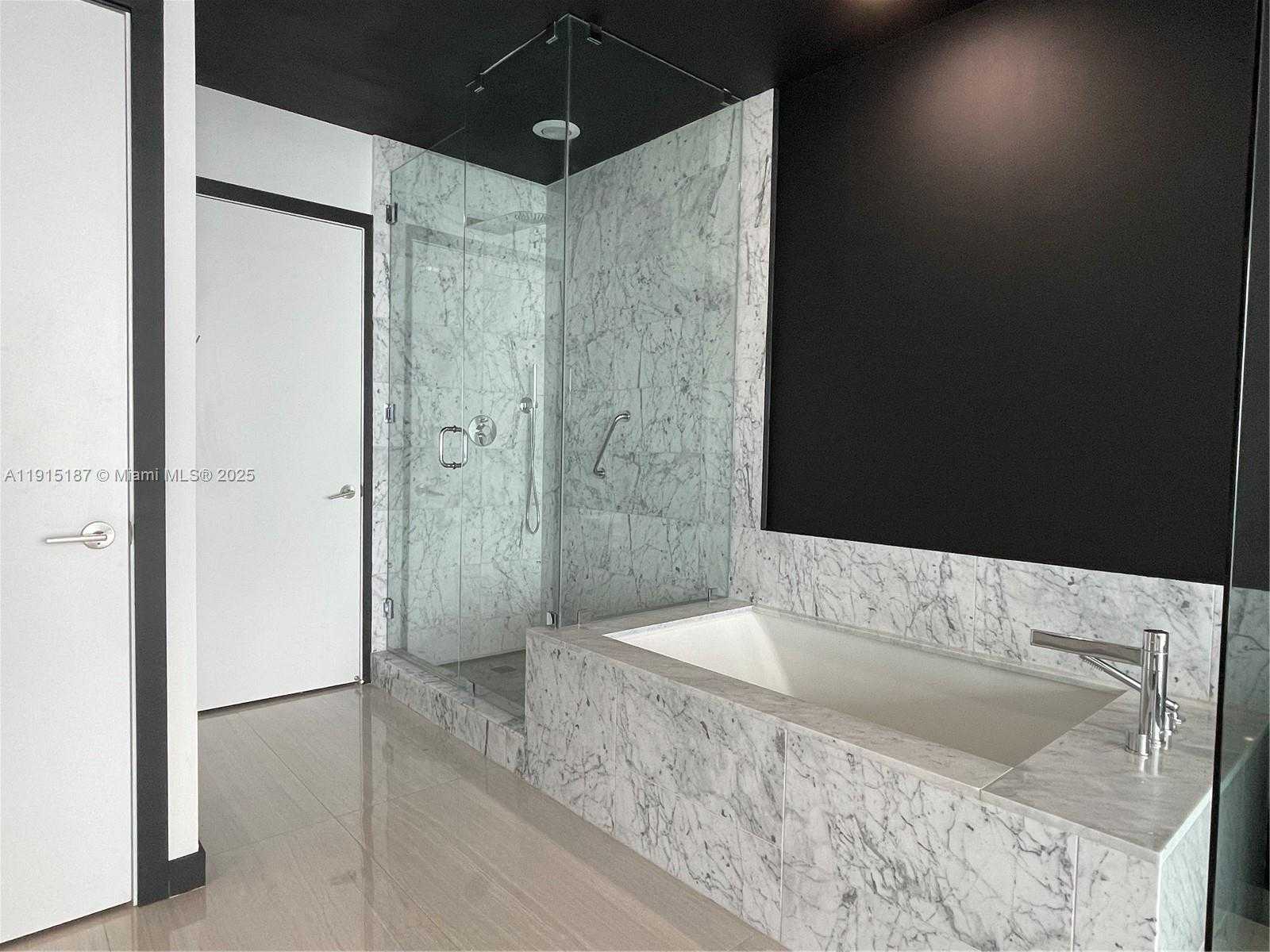 Small Image of 480 NORTH EAST 31 ST #2605, Miami Number 17