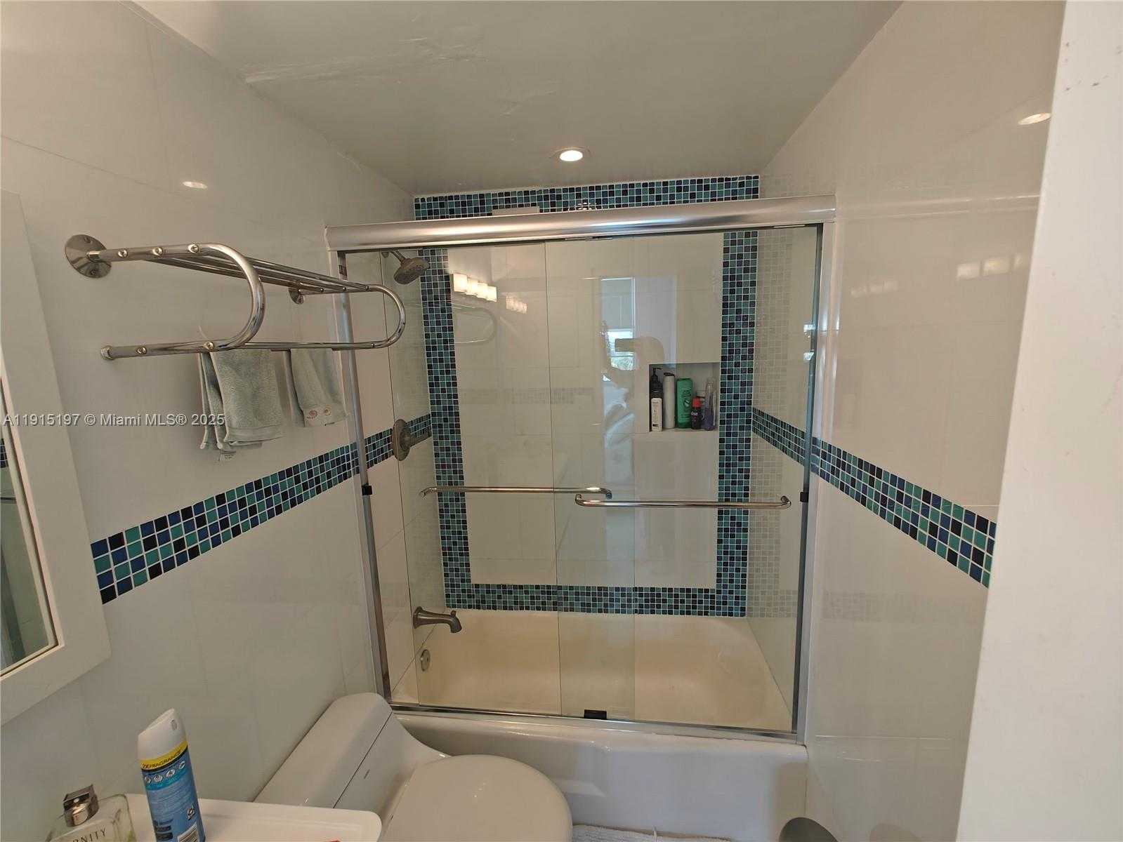 Small Image of 801 BRICKELL BAY DR #671, Miami Number 24