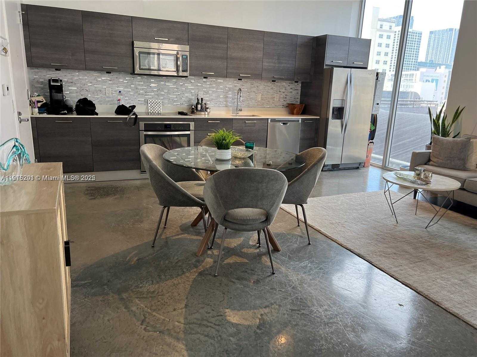 Small Image of 151 SOUTH EAST 1ST ST #702, Miami Number 3