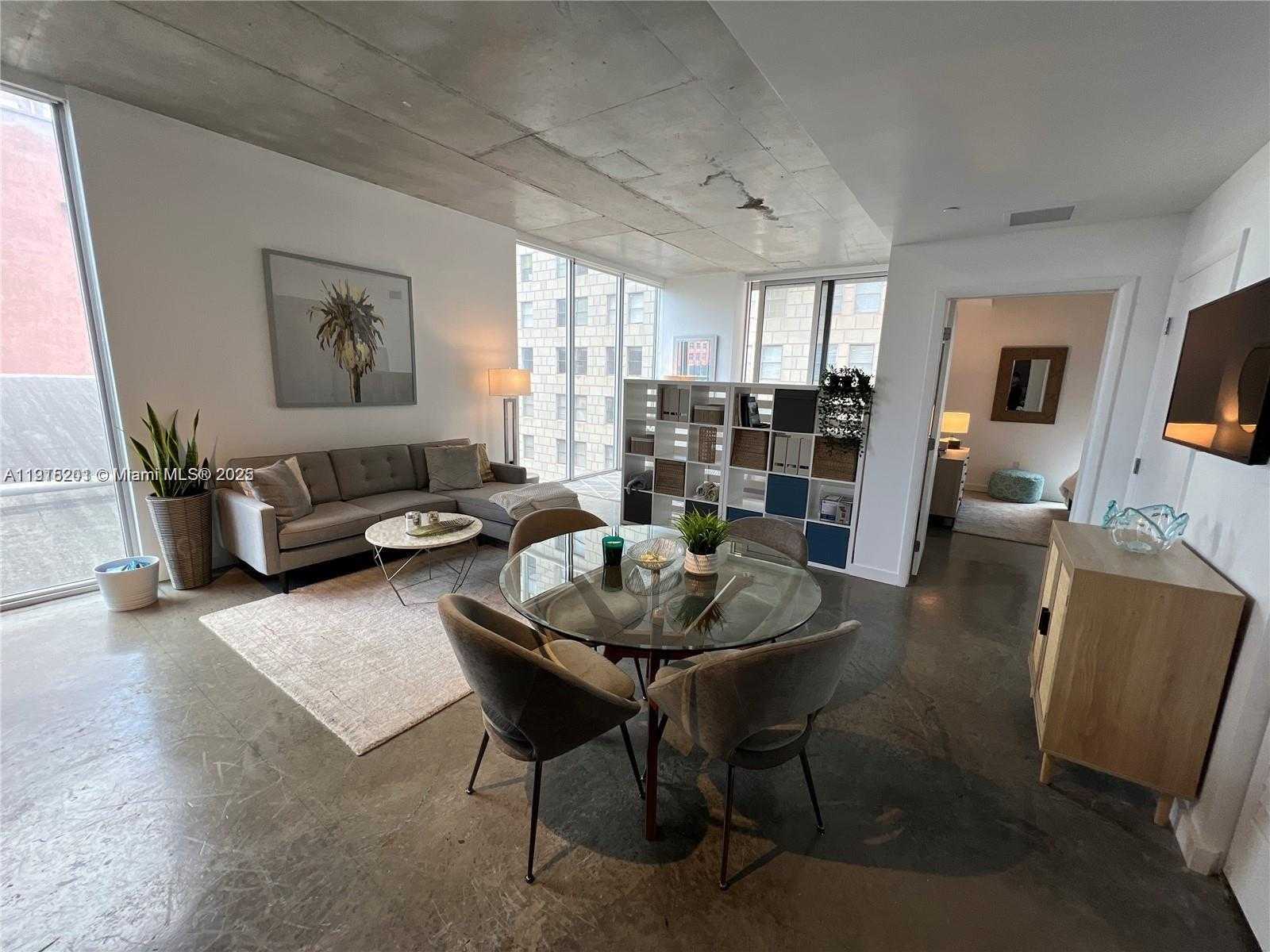 Small Image of 151 SOUTH EAST 1ST ST #702, Miami Number 9