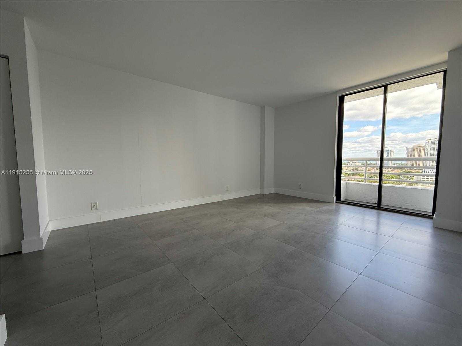Small Image of 3300 NORTH EAST 192ND ST #1709, Aventura Number 4