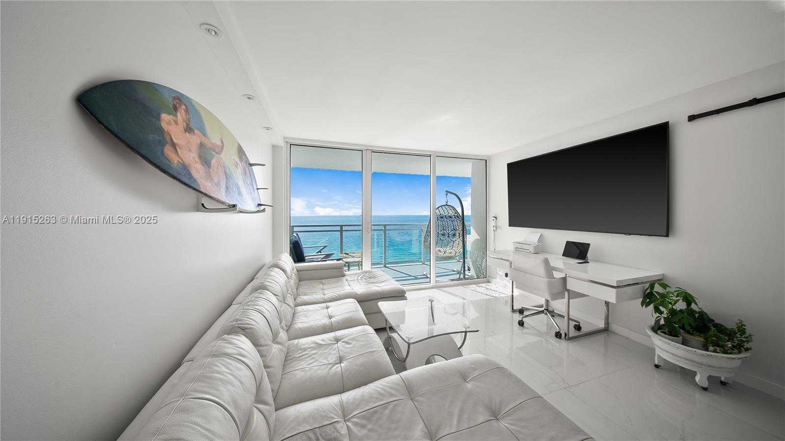 Small Image of 2030 SOUTH OCEAN DR #1716, Hallandale Beach Number 5