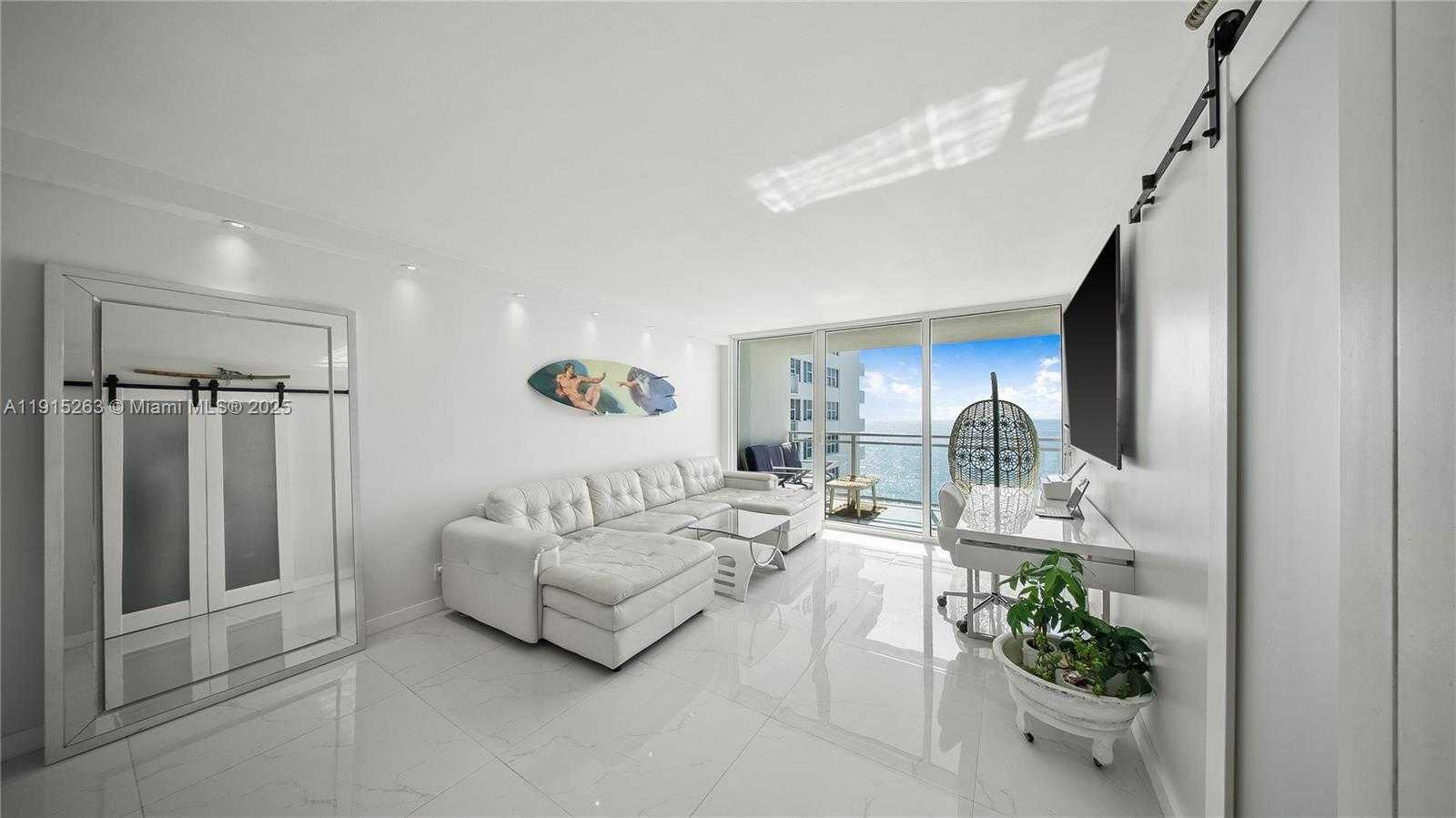 Small Image of 2030 SOUTH OCEAN DR #1716, Hallandale Beach Number 7