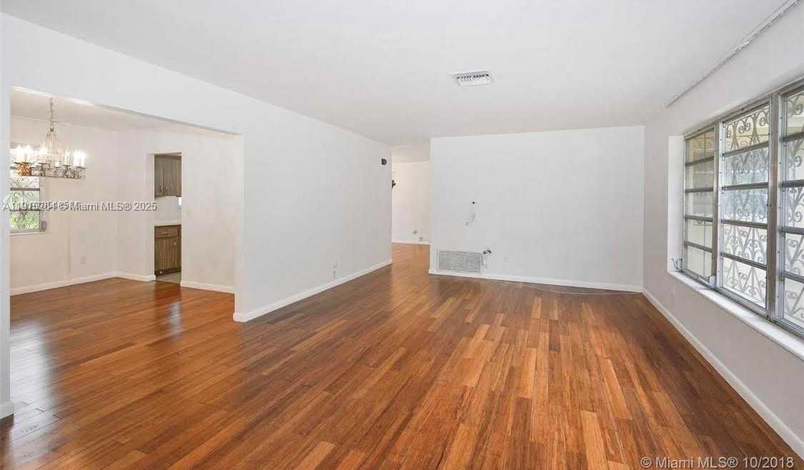 Small Image of 1318 CASTILE AVE, Coral Gables Number 19