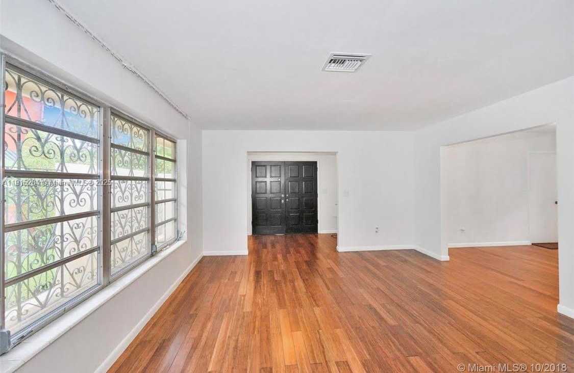 Small Image of 1318 CASTILE AVE, Coral Gables Number 20
