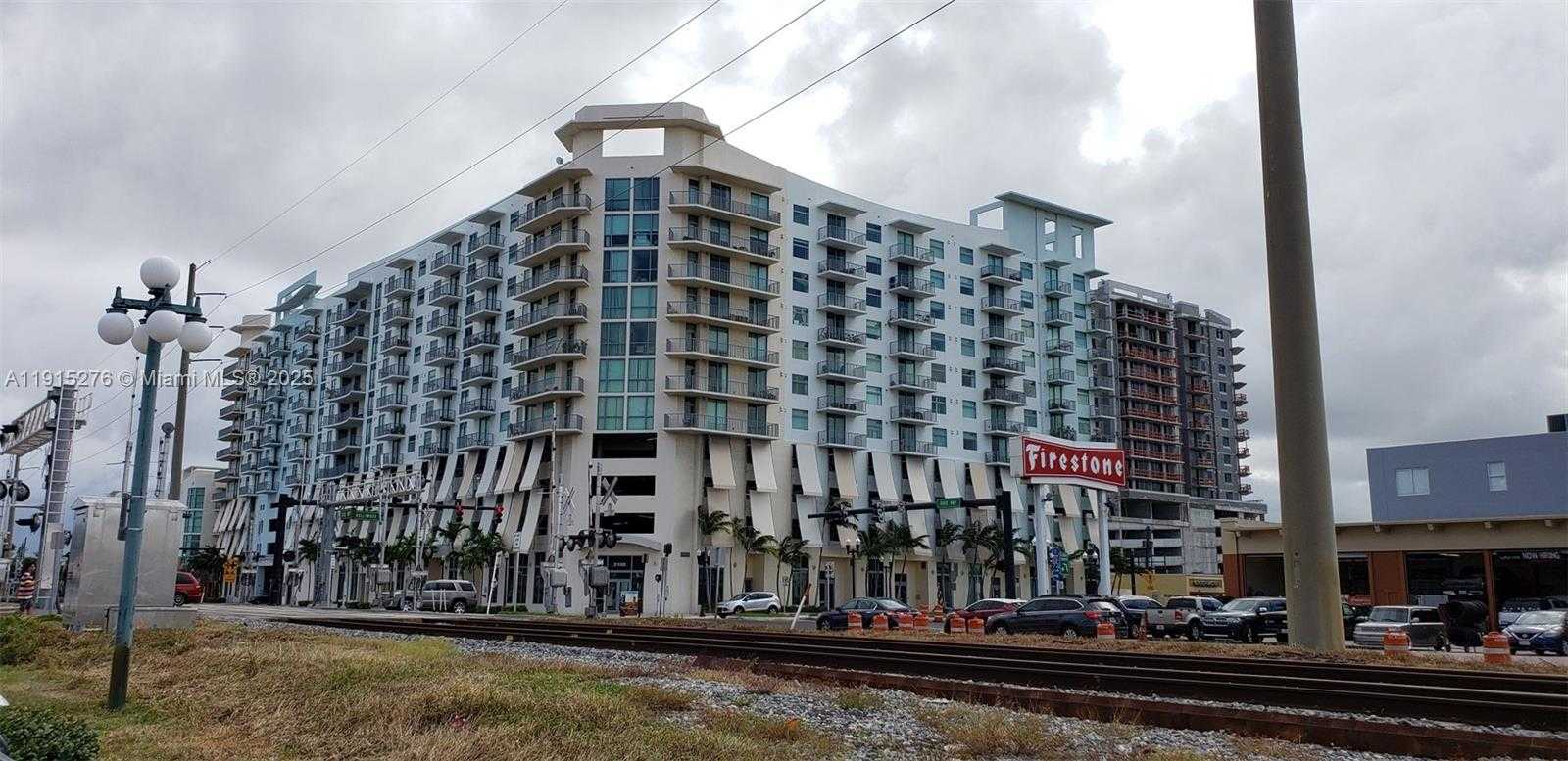 Small Image of 140 SOUTH DIXIE HWY #908, Hollywood Number 3