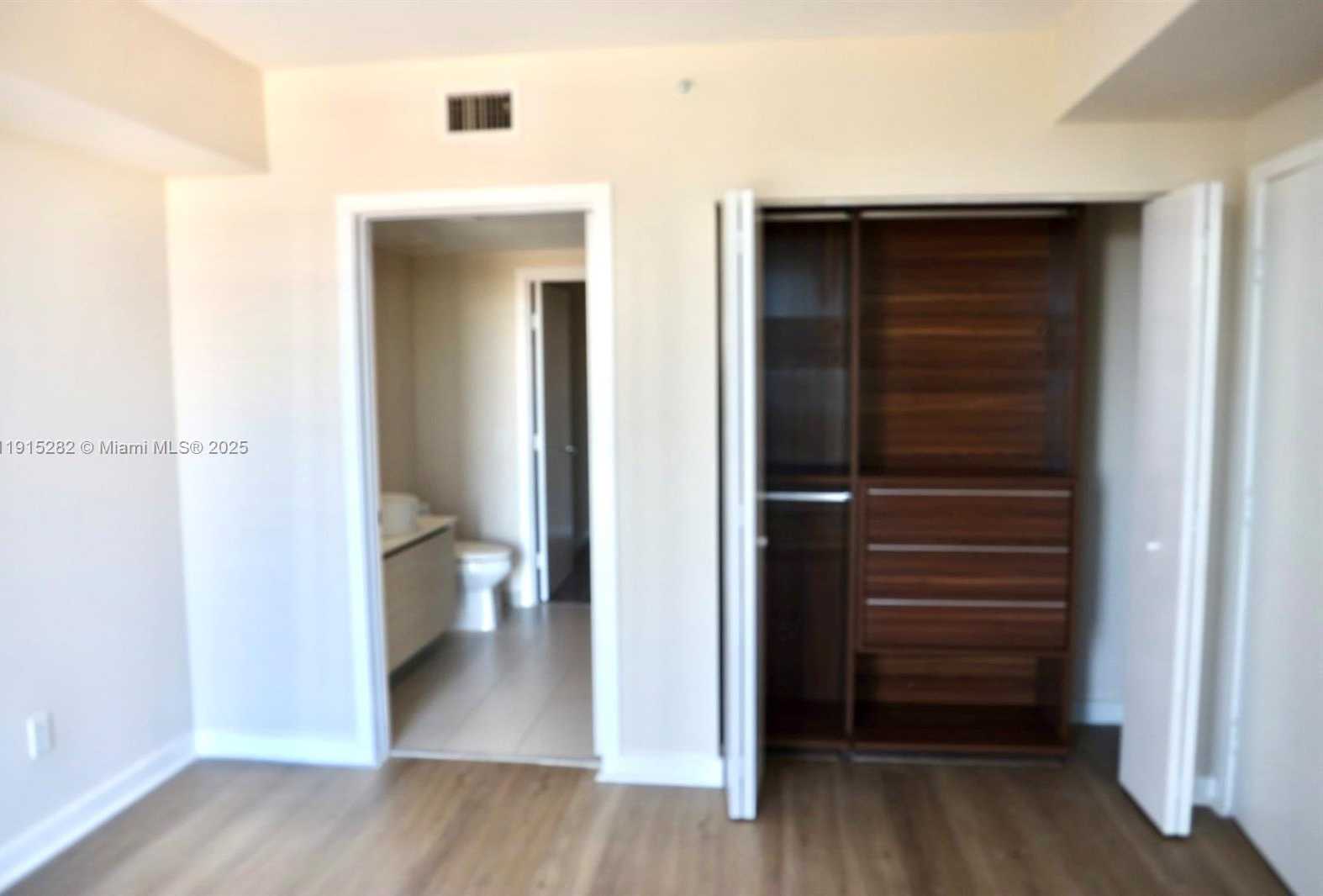 Small Image of 4250 BISCAYNE BLVD #804, Miami Number 10