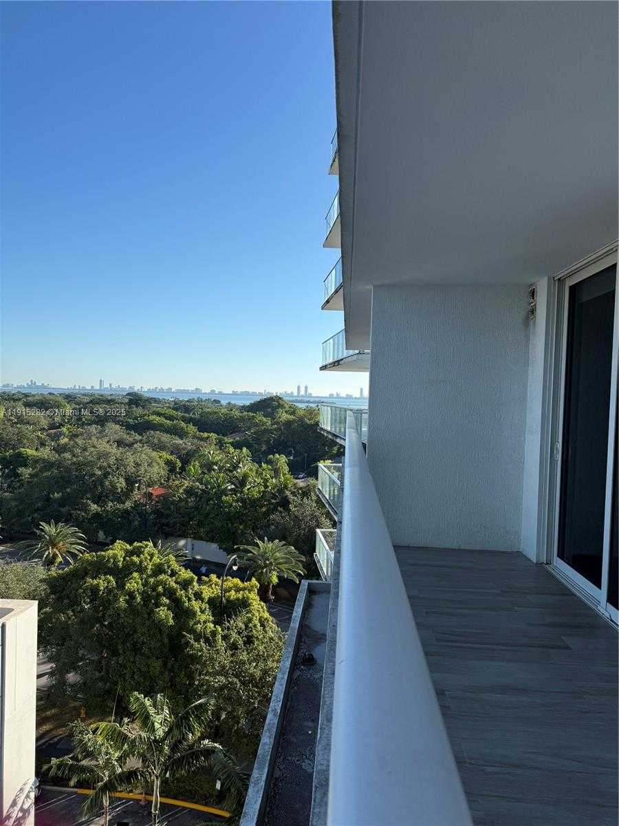 Small Image of 4250 BISCAYNE BLVD #804, Miami Number 17