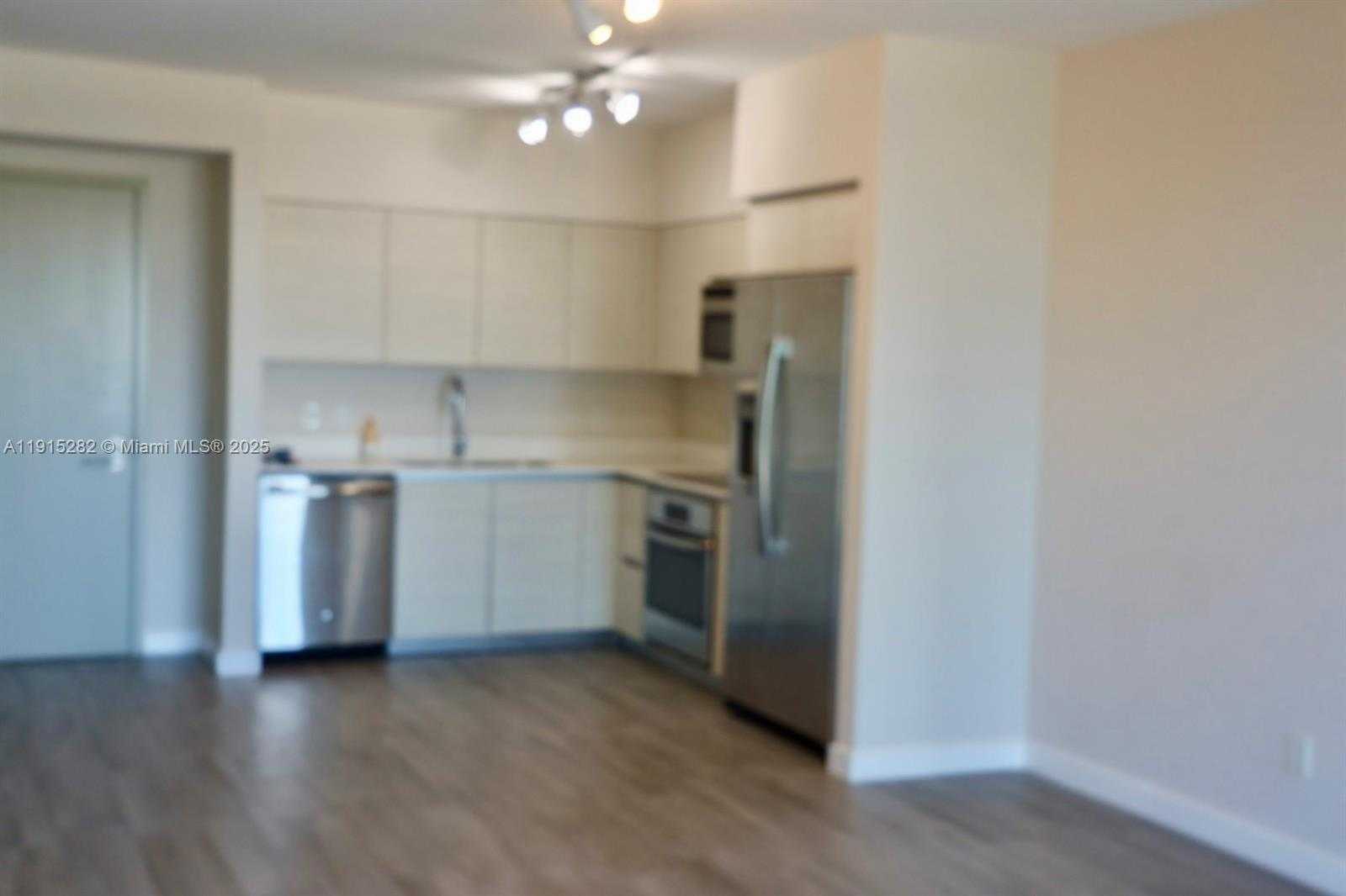 Small Image of 4250 BISCAYNE BLVD #804, Miami Number 6