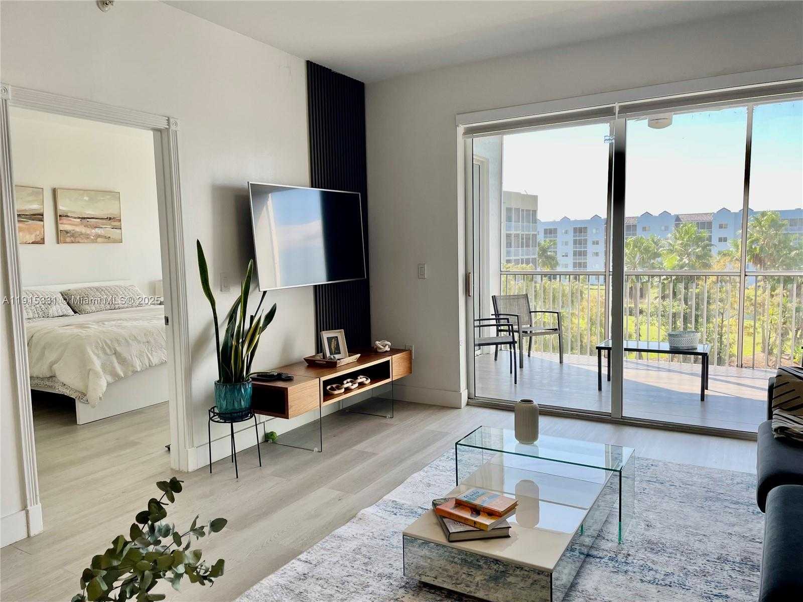 Small Image of 10730 NORTH WEST 66TH ST #402, Doral Number 12