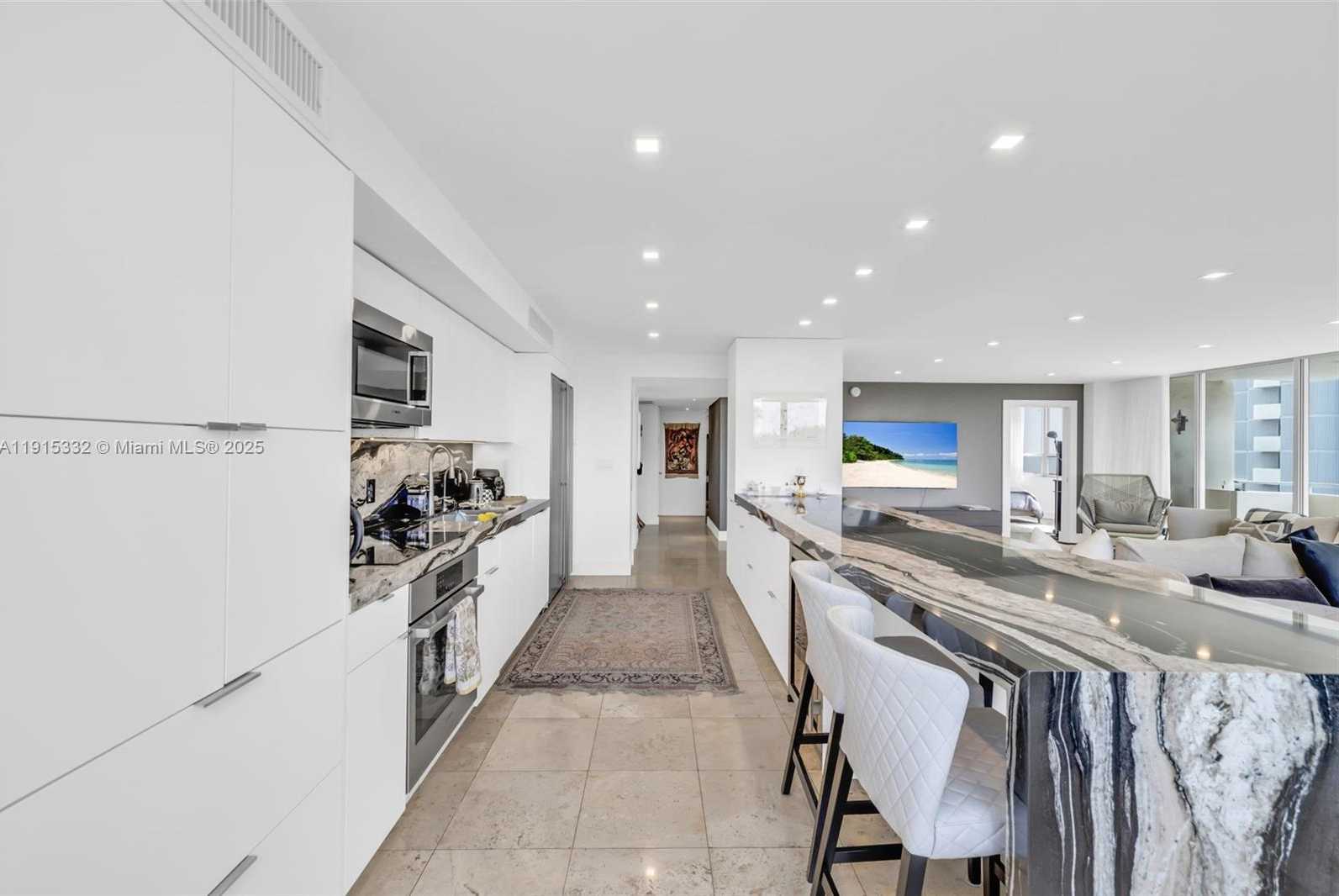 Small Image of 11 ISLAND AVE #411, Miami Beach Number 11