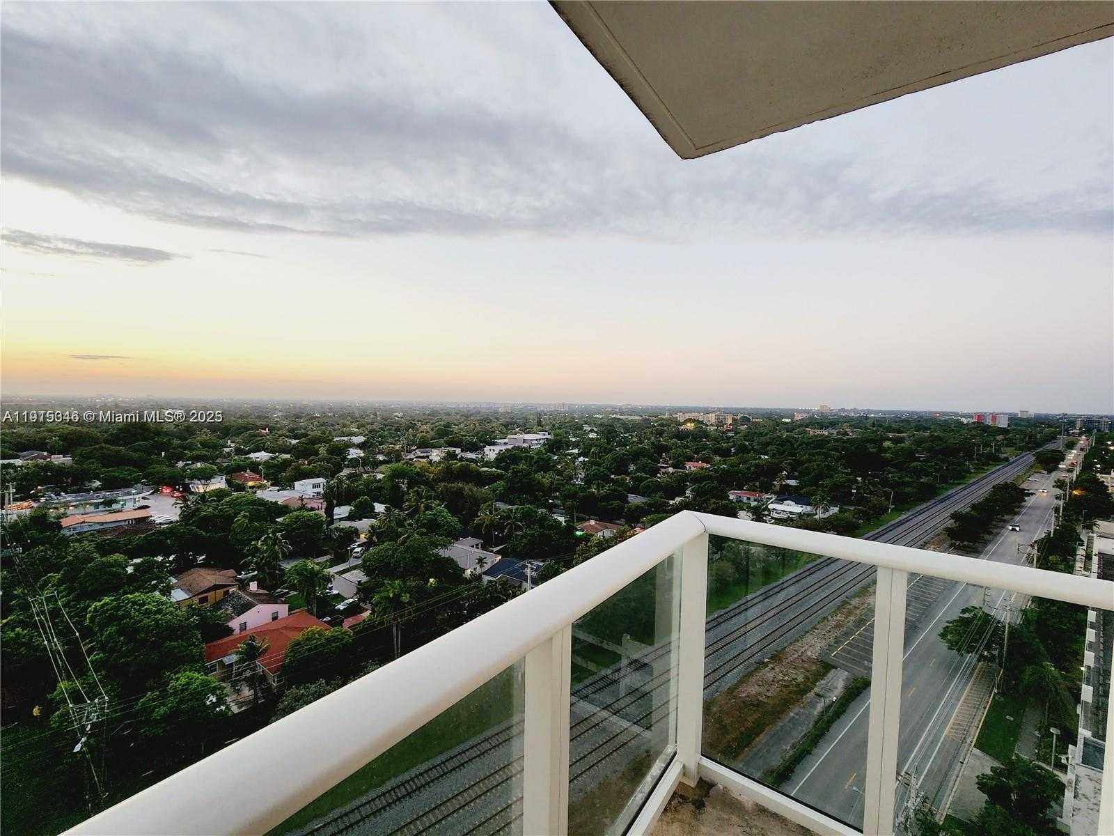 Small Image of 4250 BISCAYNE BLVD #1510, Miami Number 14