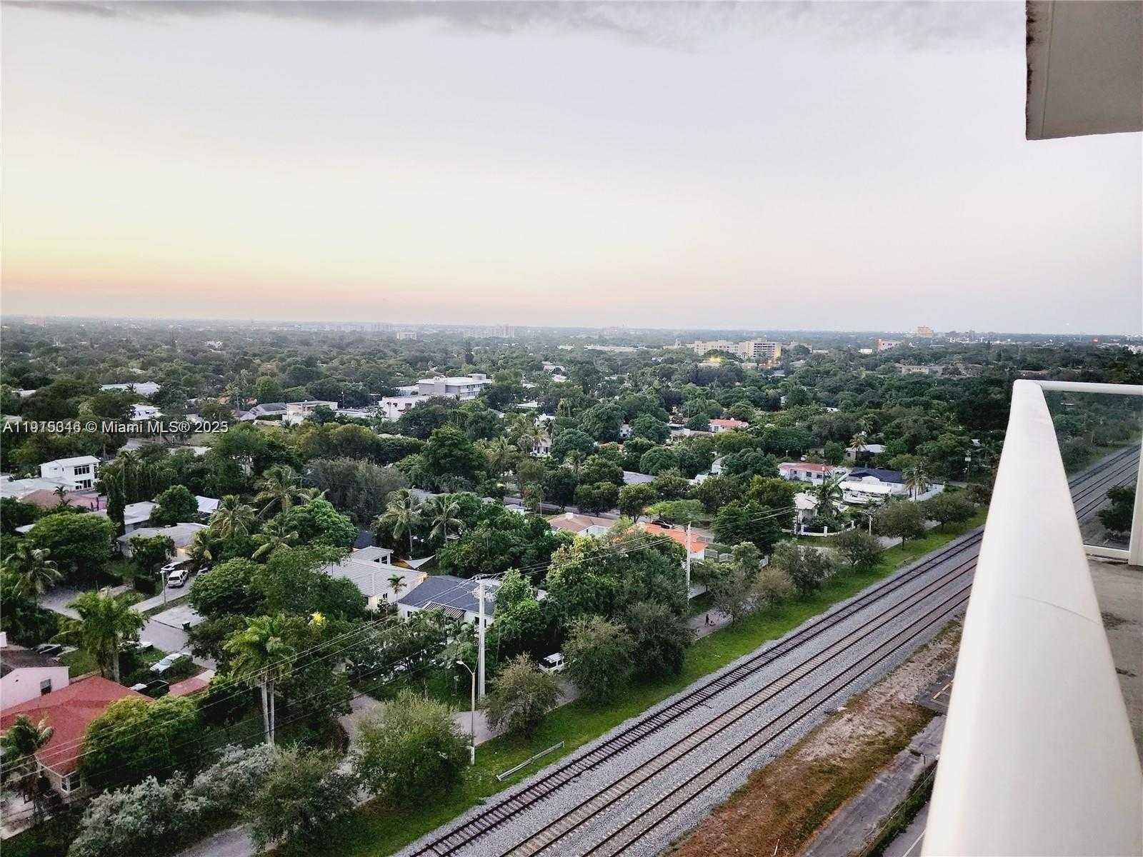 Small Image of 4250 BISCAYNE BLVD #1510, Miami Number 16