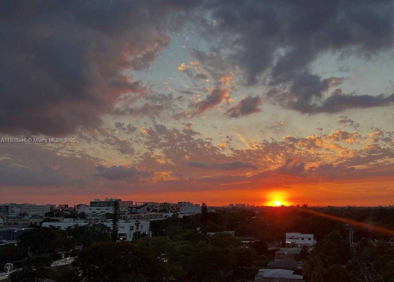 Small Image of 4250 BISCAYNE BLVD #1510, Miami Number 2