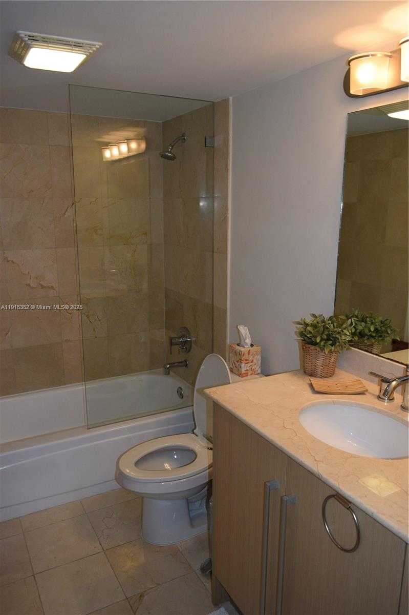 Small Image of 10275 COLLINS AVE #1420, Bal Harbour Number 13