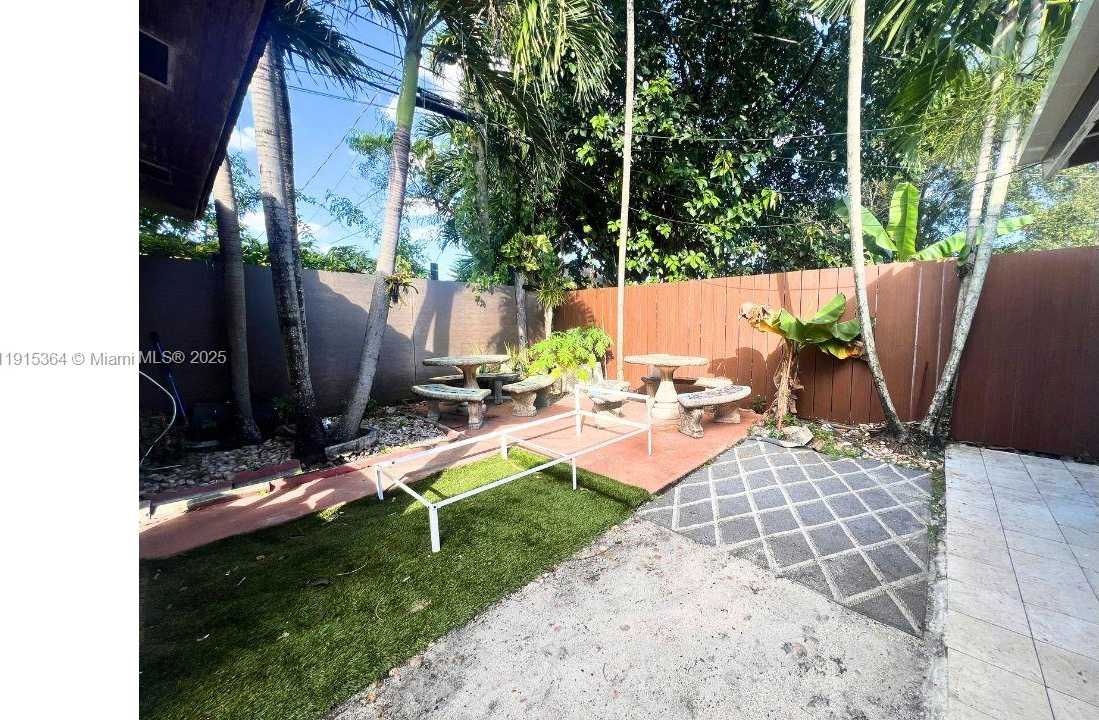 Small Image of 6481 SOUTH WEST 39TH TER, Miami Number 6