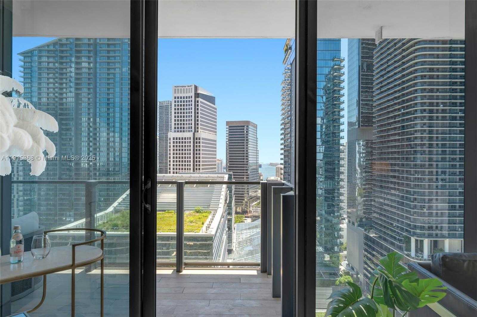 Small Image of 88 SOUTH WEST 7TH ST #2107, Miami Number 26