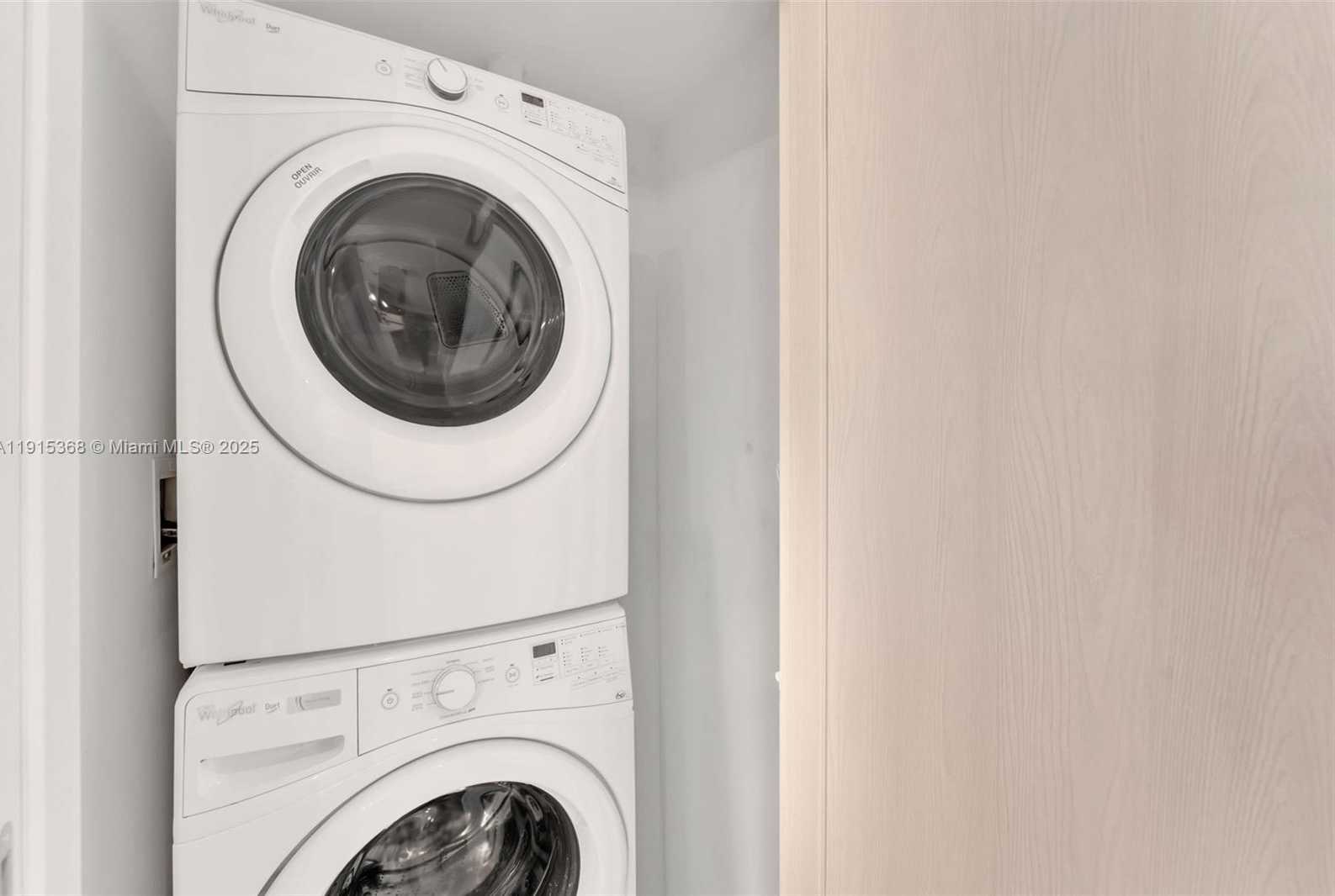 Small Image of 88 SOUTH WEST 7TH ST #2107, Miami Number 37