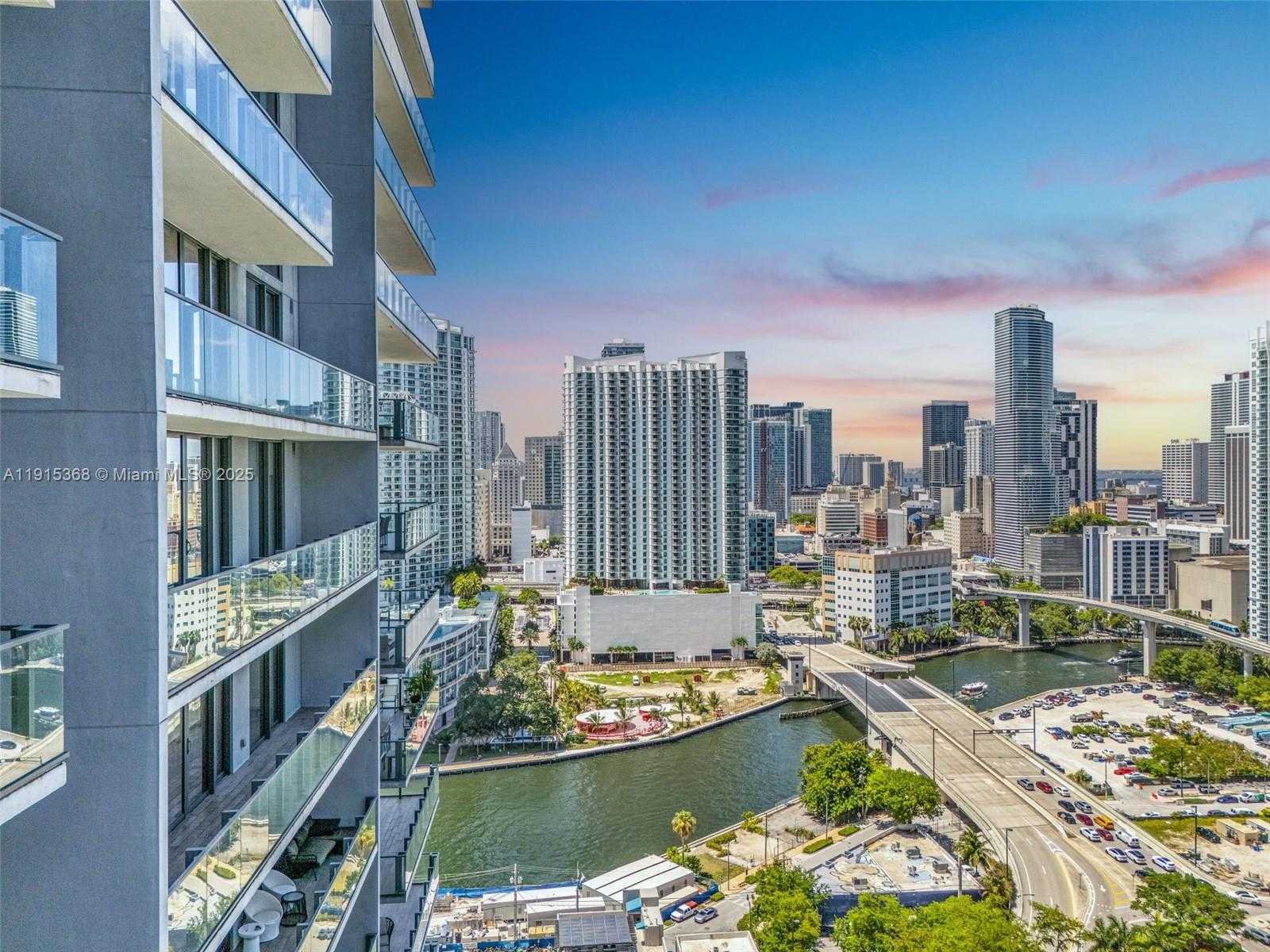 Small Image of 88 SOUTH WEST 7TH ST #2107, Miami Number 41